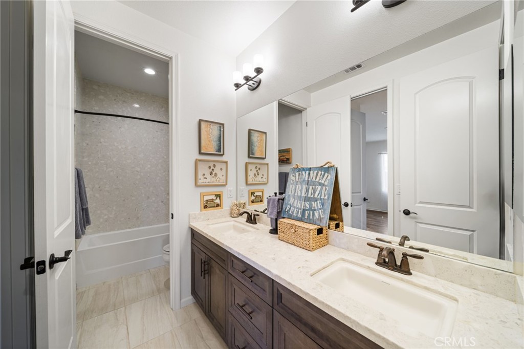 7876 Arroyo Vista Court