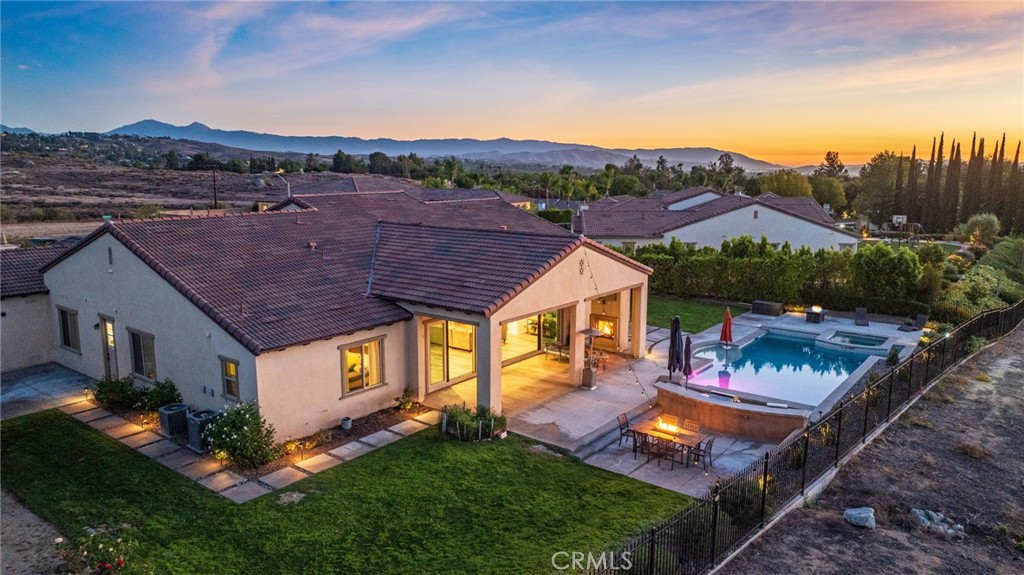 7876 Arroyo Vista Court