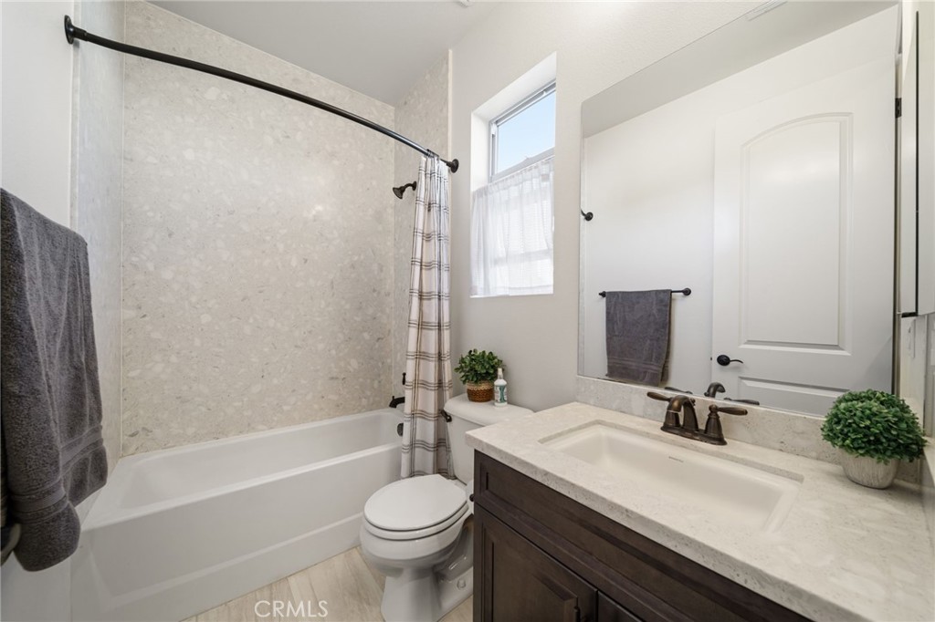 7876 Arroyo Vista Court