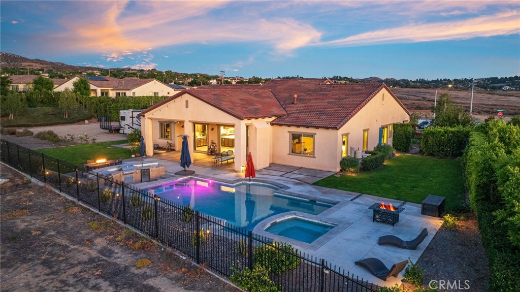 7876 Arroyo Vista Court
