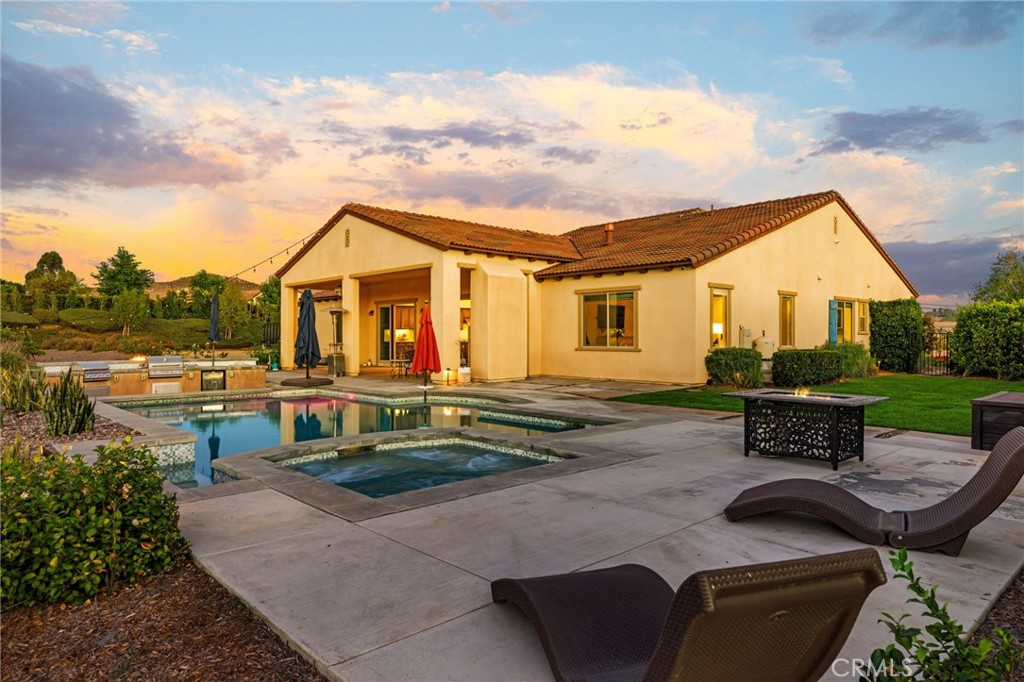 7876 Arroyo Vista Court