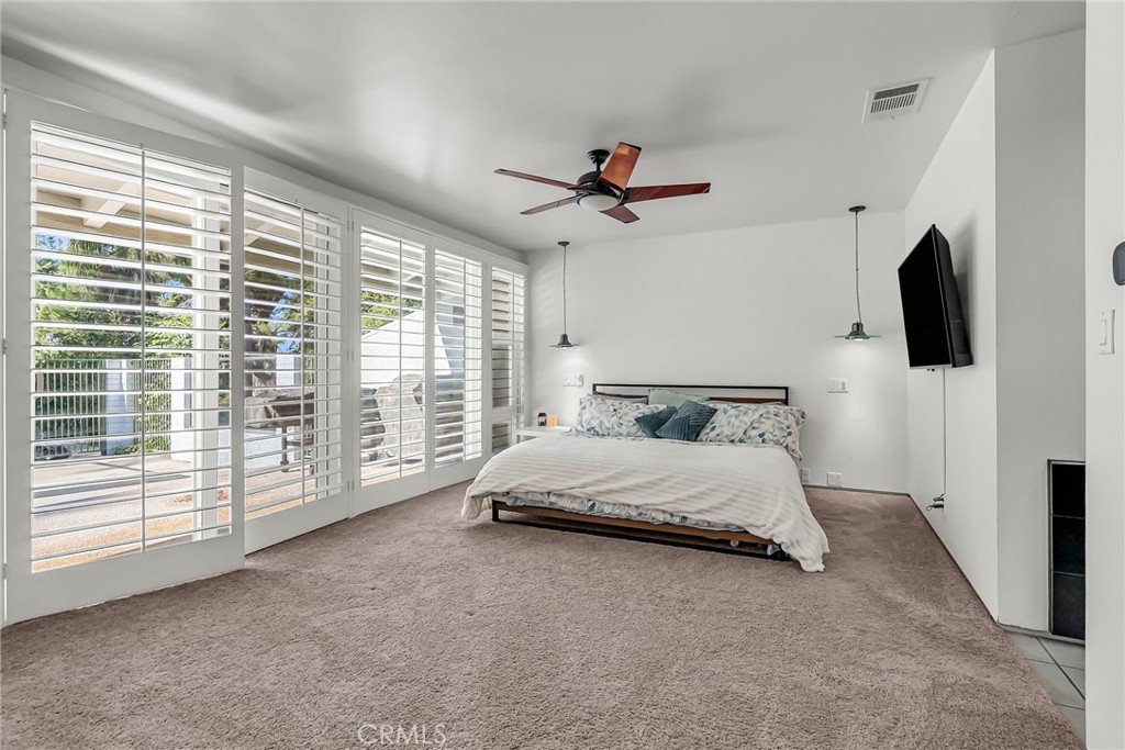 2110 Hathaway
