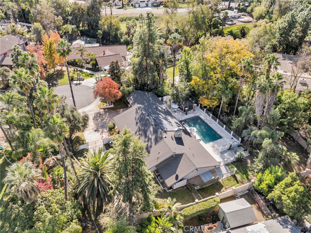2110 Hathaway