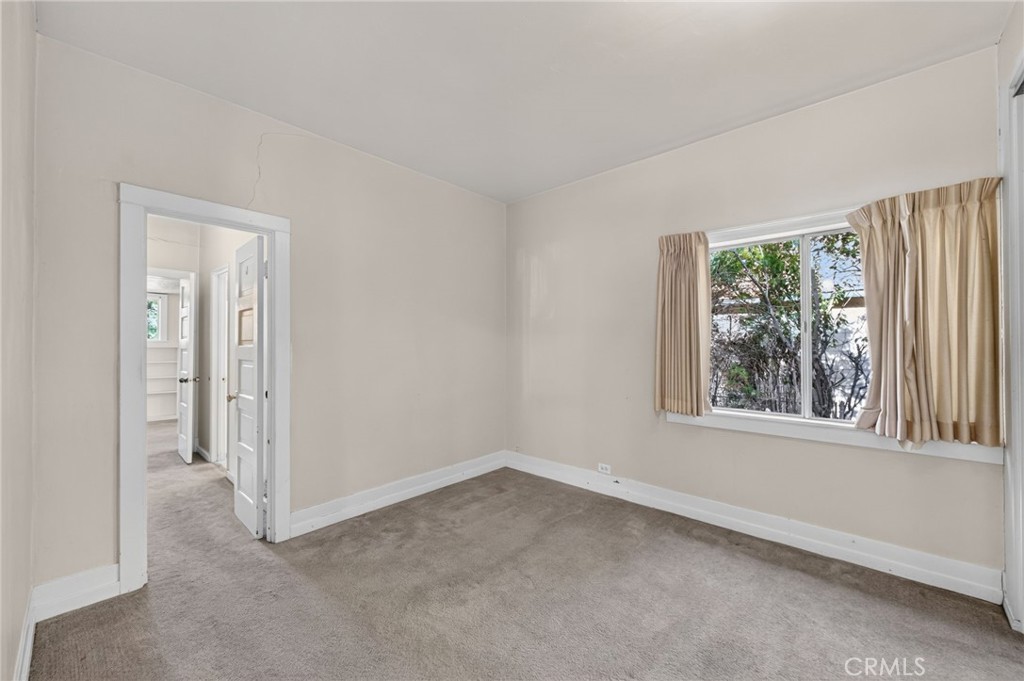 4637 Sierra Street