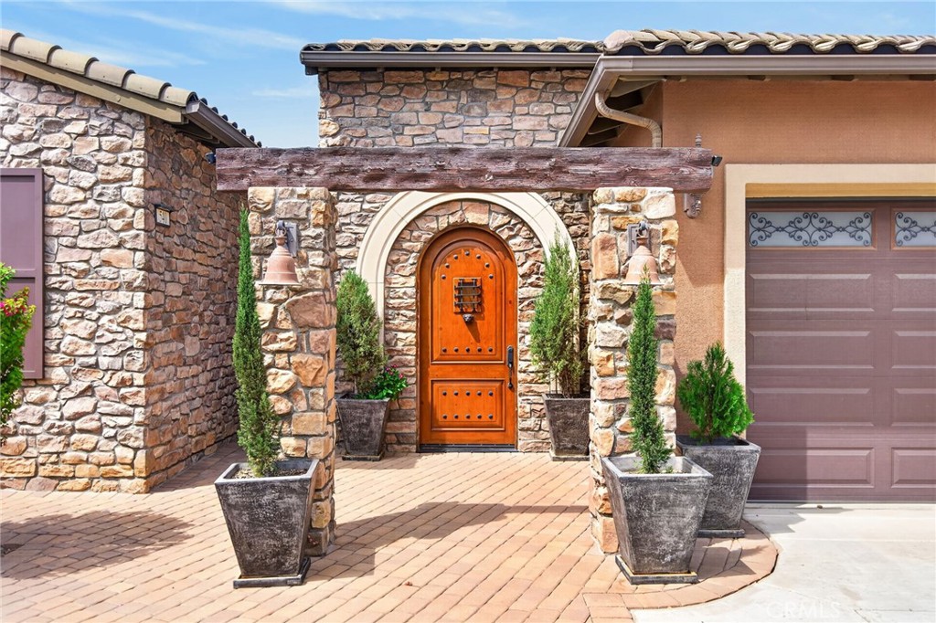 540 Mountain House