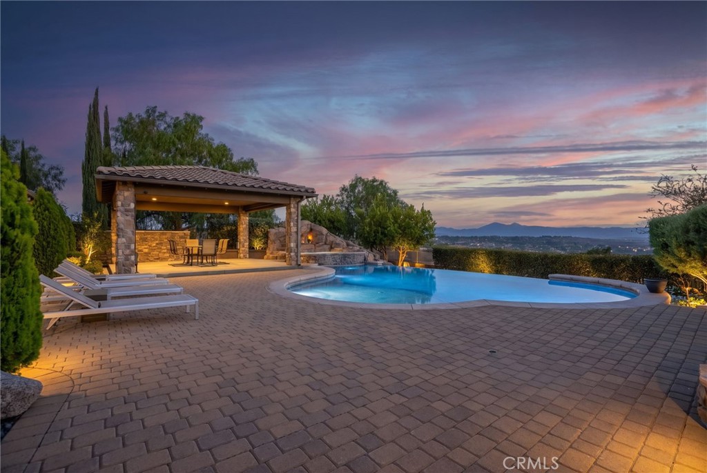 540 Mountain House