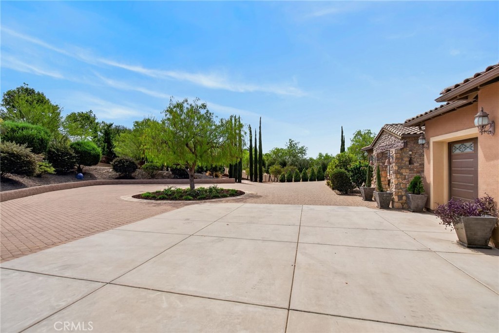 540 Mountain House