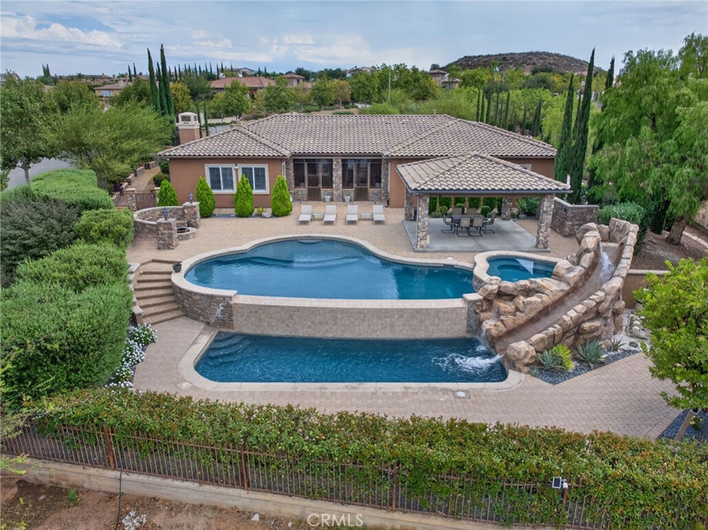 540 Mountain House