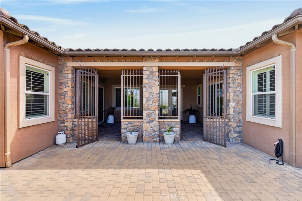540 Mountain House