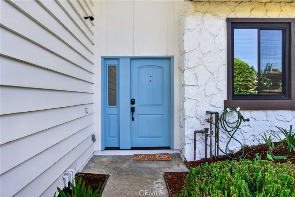 2182 Ranchwood