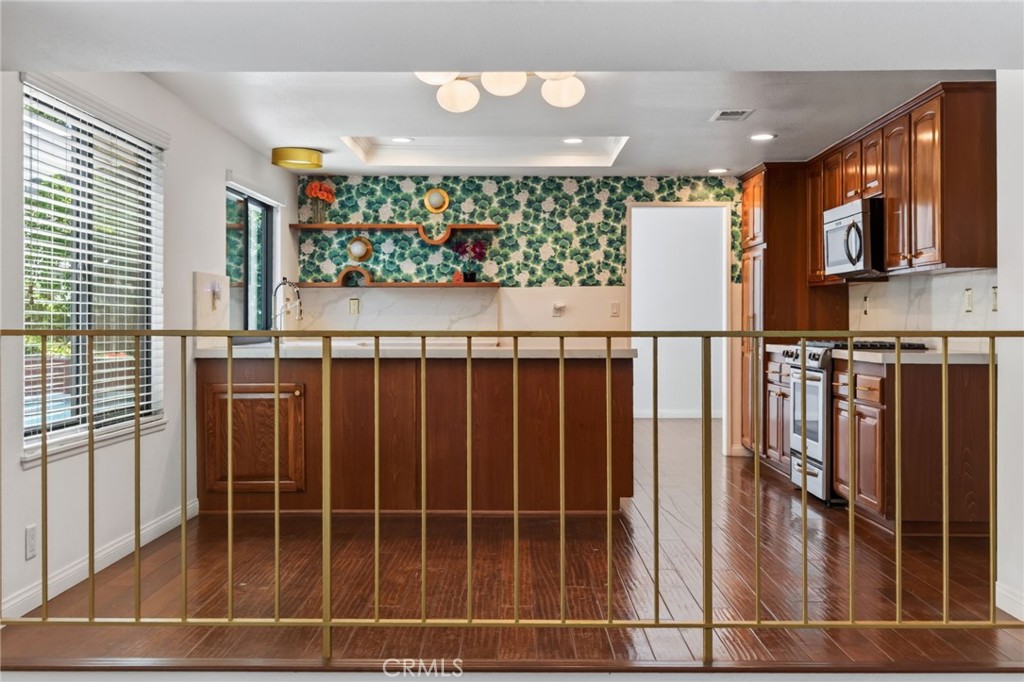 2182 Ranchwood