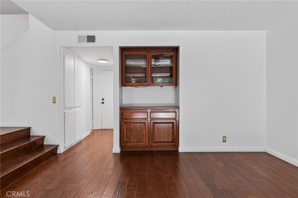 2182 Ranchwood