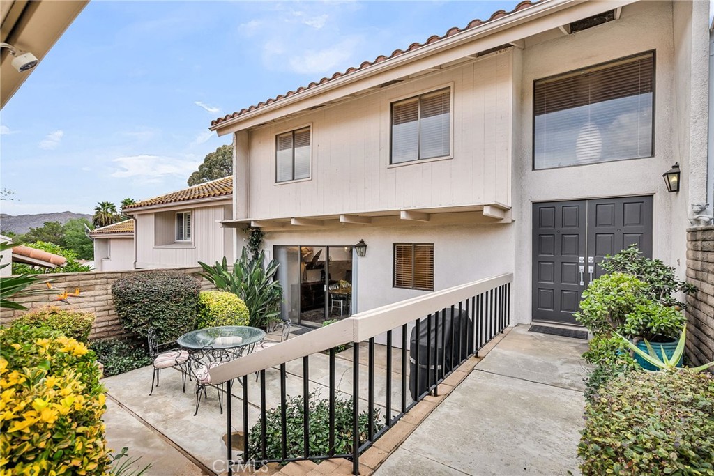 2252 El Capitan Riverside Ca Us 92506 Iv26200543