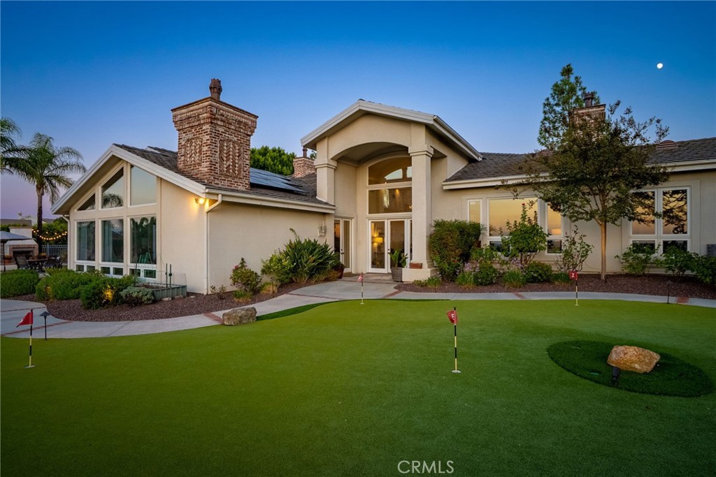 6872 Chartwell