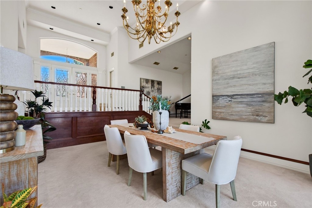 6872 Chartwell