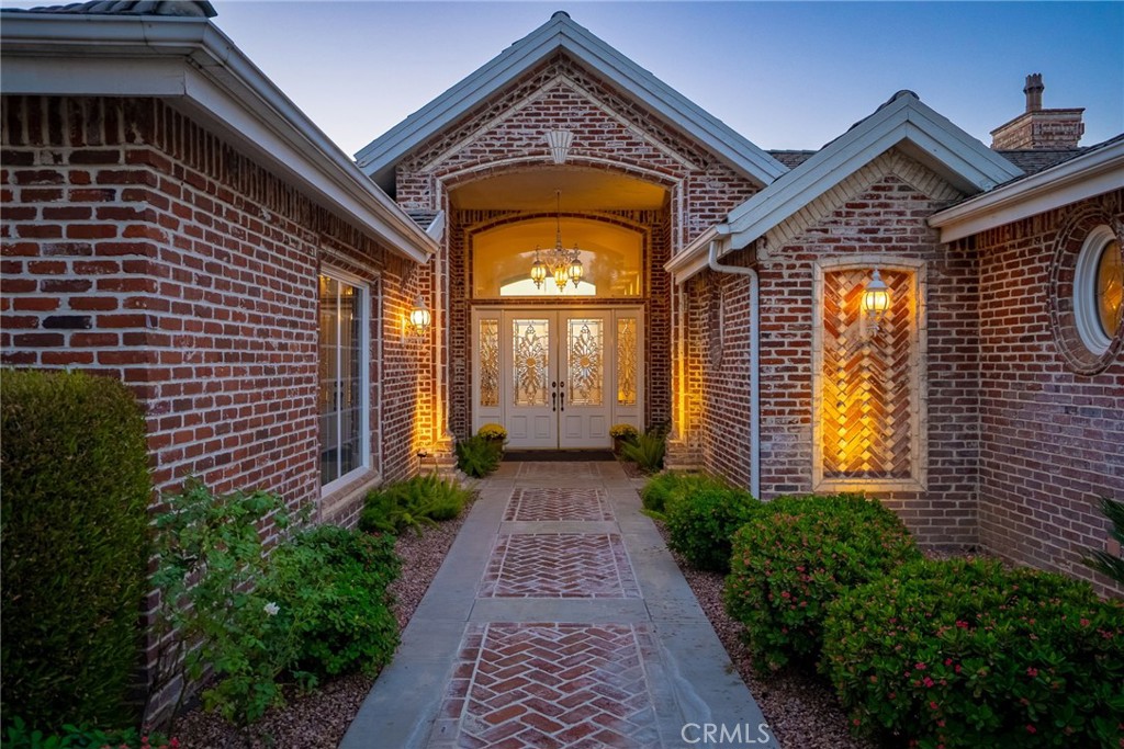 6872 Chartwell