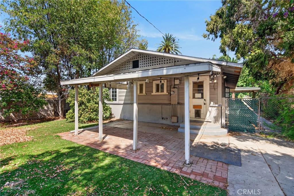 4290 Highland