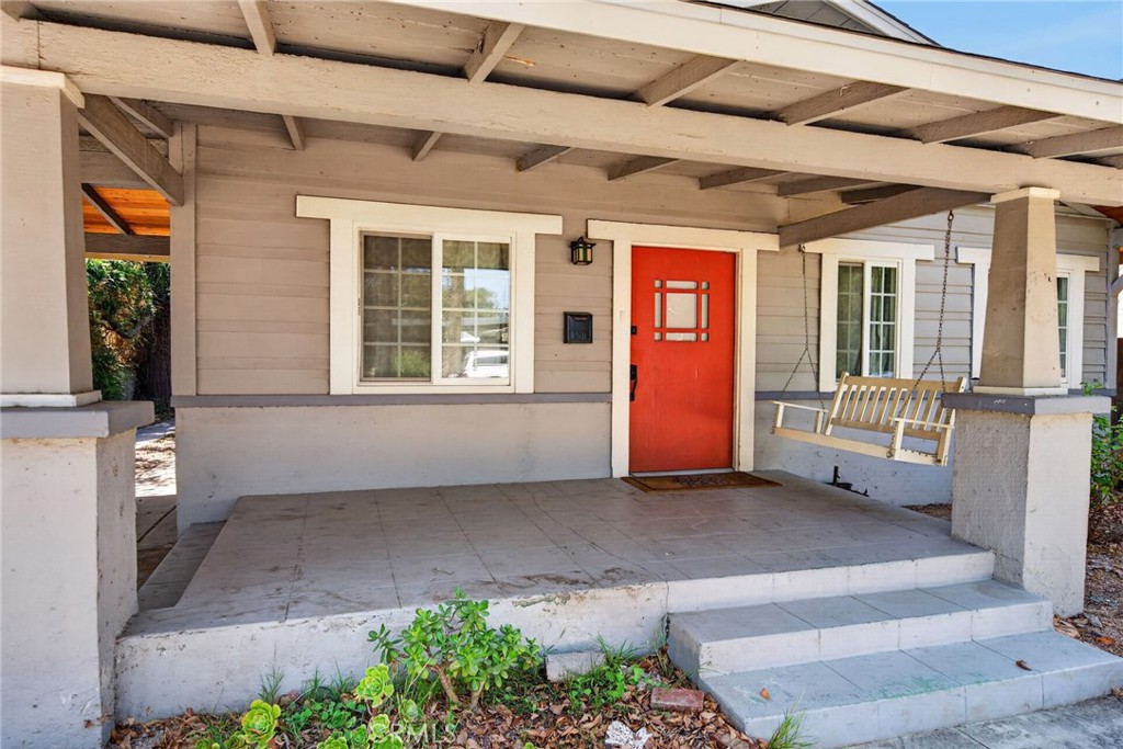 4290 Highland