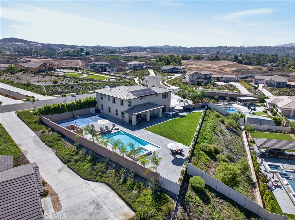 1055 Vista Court