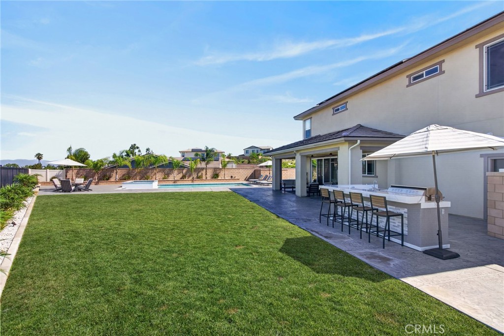 1055 Vista Court