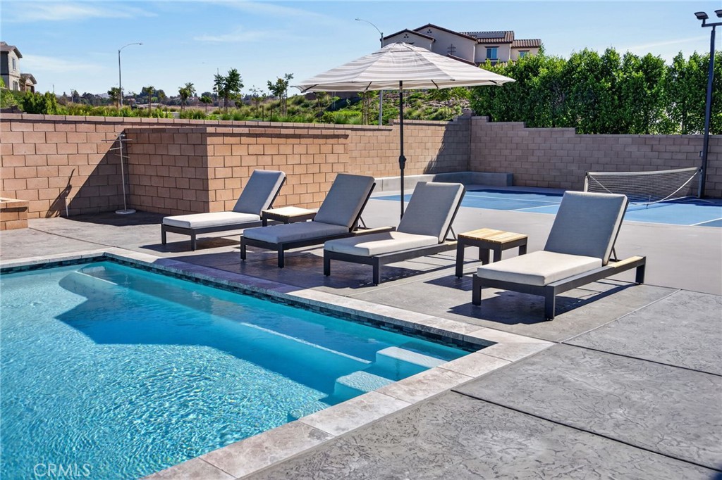 1055 Vista Court