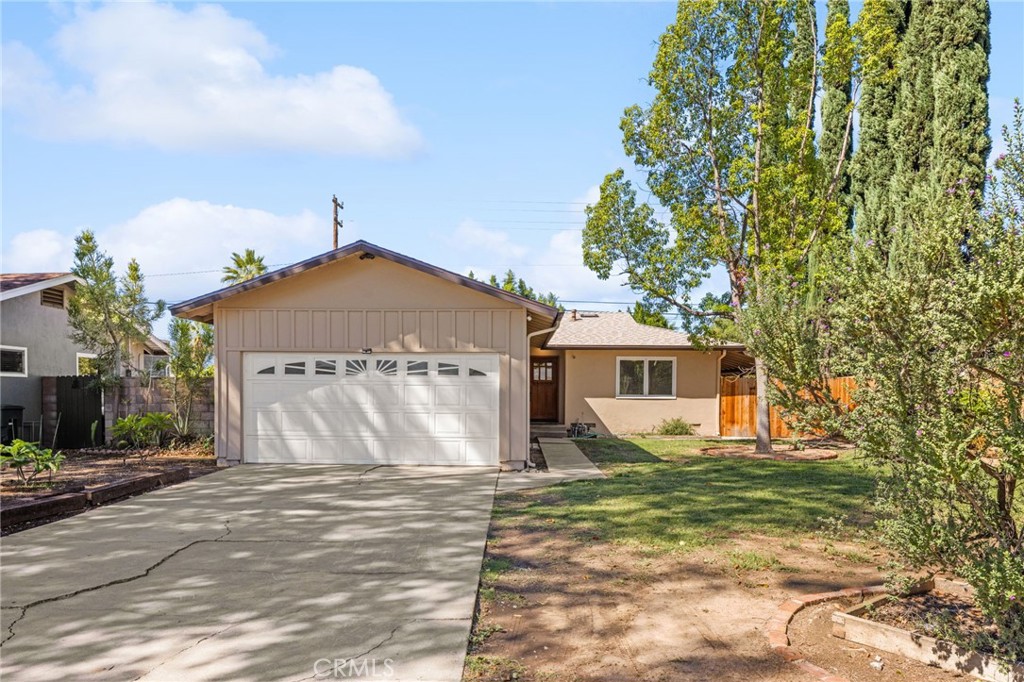 5835 Tower Road Riverside Ca Us 92506 Iv26223891
