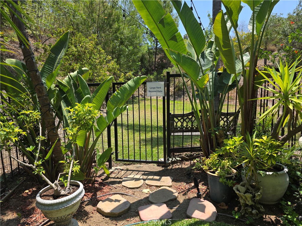 6136 E Morningview Drive 31