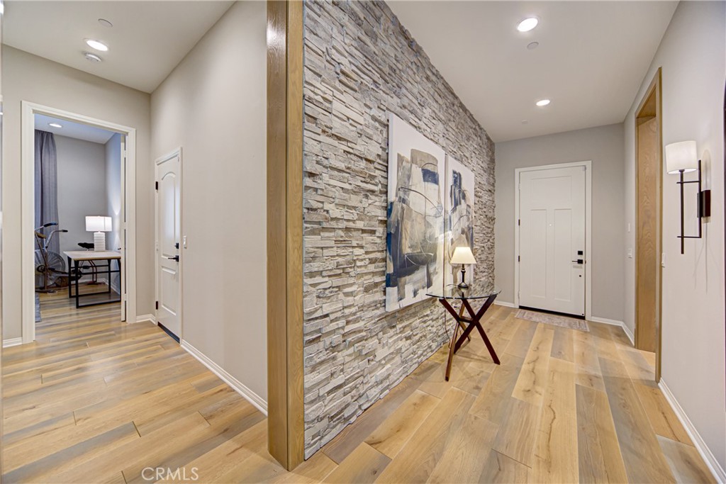 39454 Chamise Street