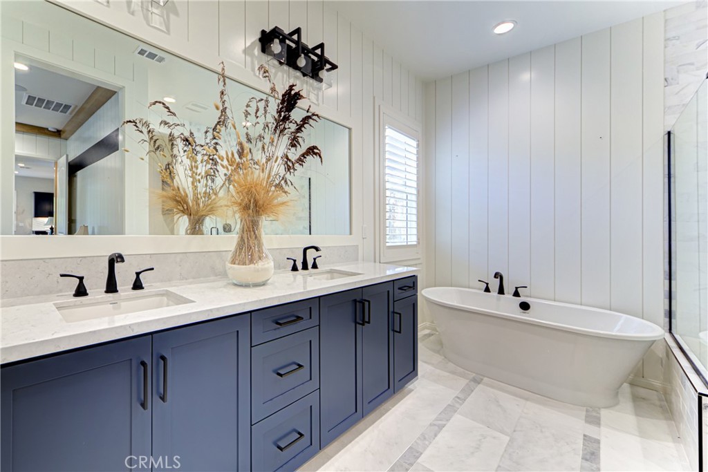 39454 Chamise Street