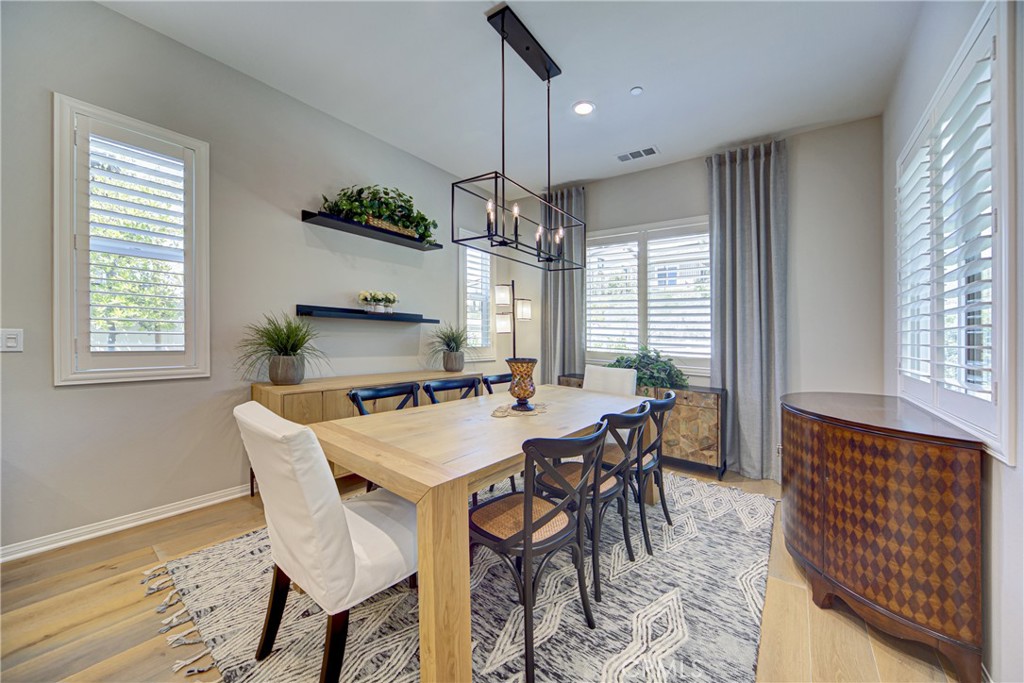 39454 Chamise Street