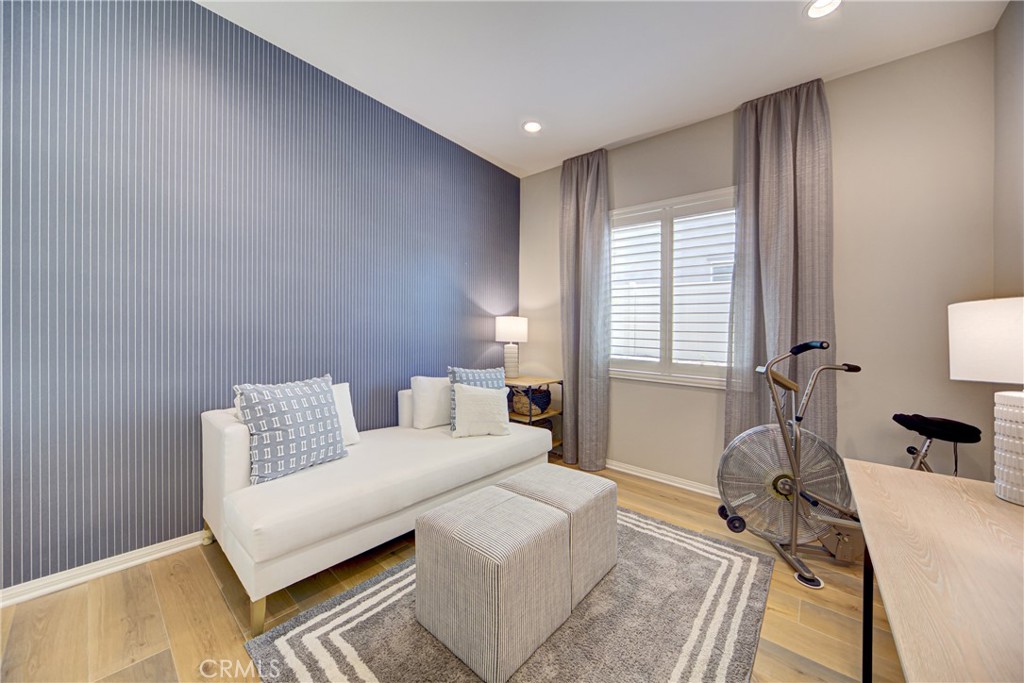 39454 Chamise Street