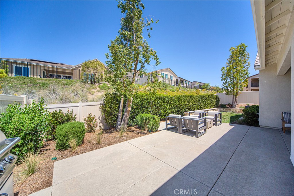 39454 Chamise Street