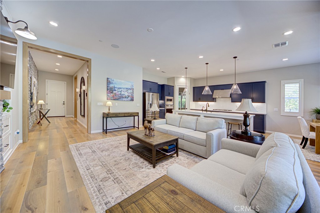 39454 Chamise Street