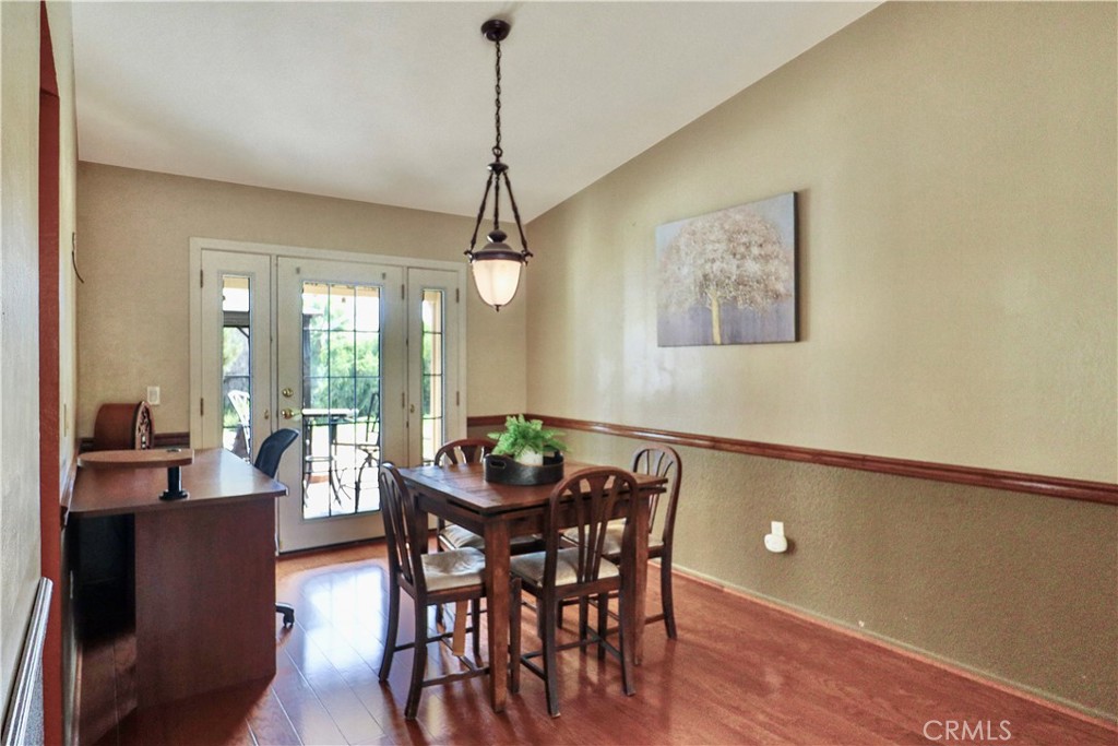 18786 Ravenwood Drive