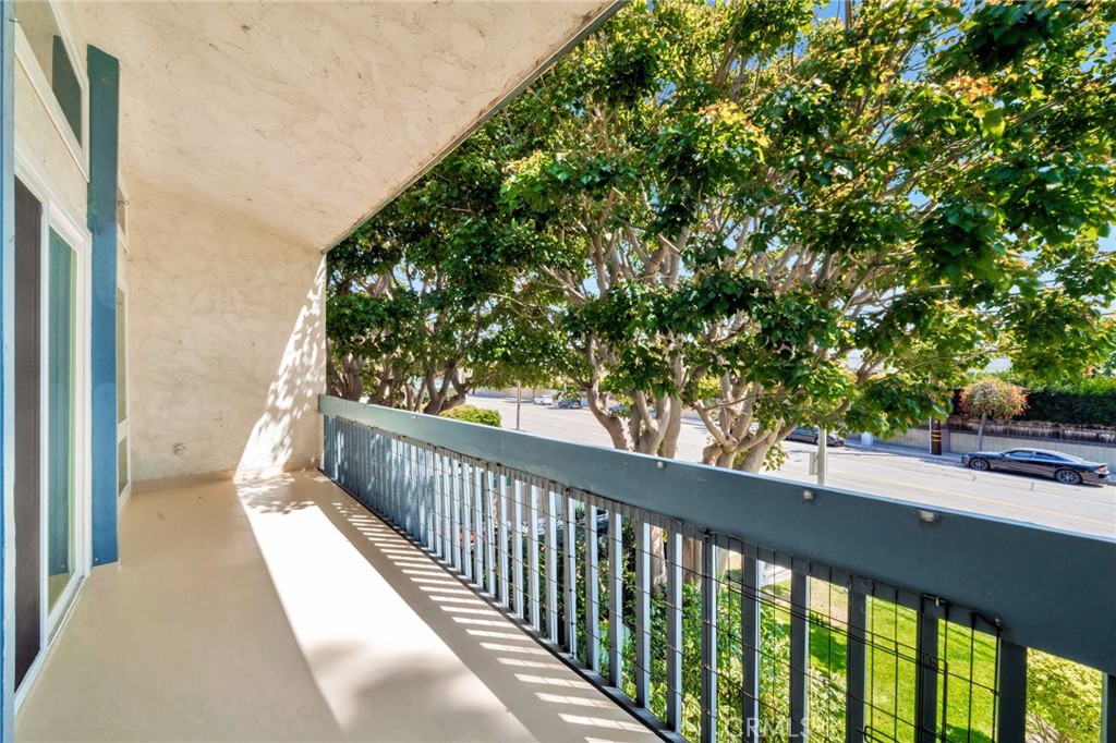 631 S Prospect Ave 204