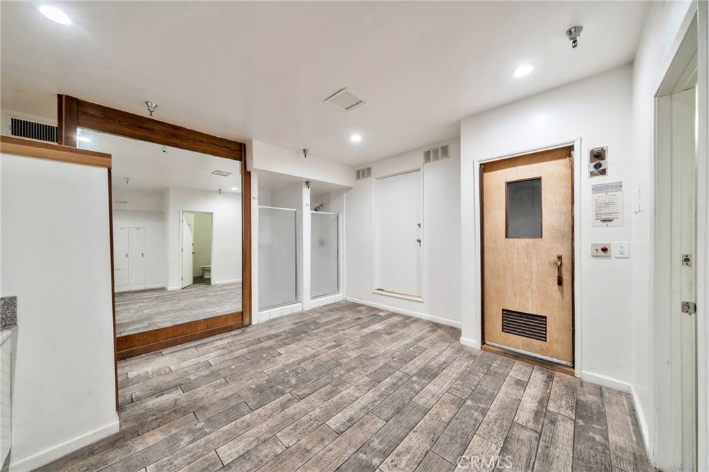 631 S Prospect Ave 204