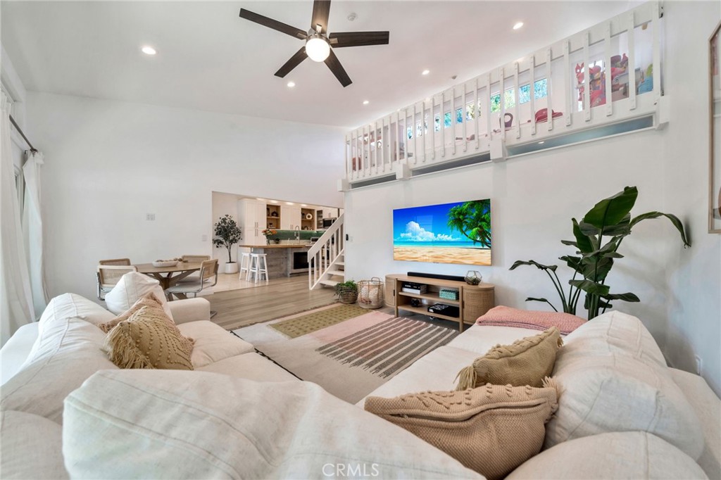 631 S Prospect Ave 204