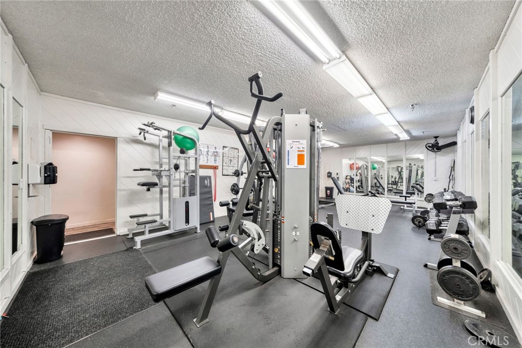 631 S Prospect Ave 204