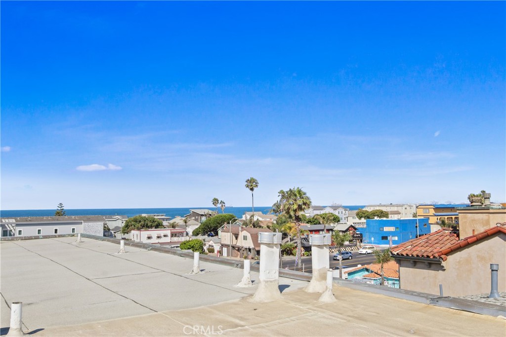 16743 Bayview Dr A