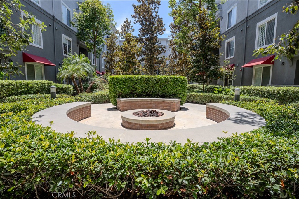 1801 E Katella Ave 1076
