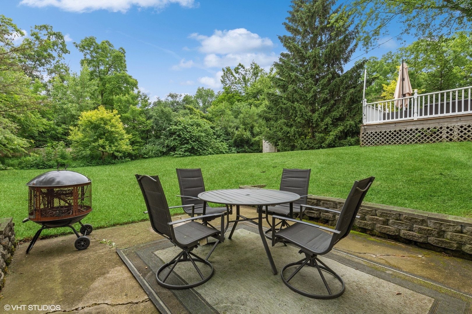 580 E Old Elm Road