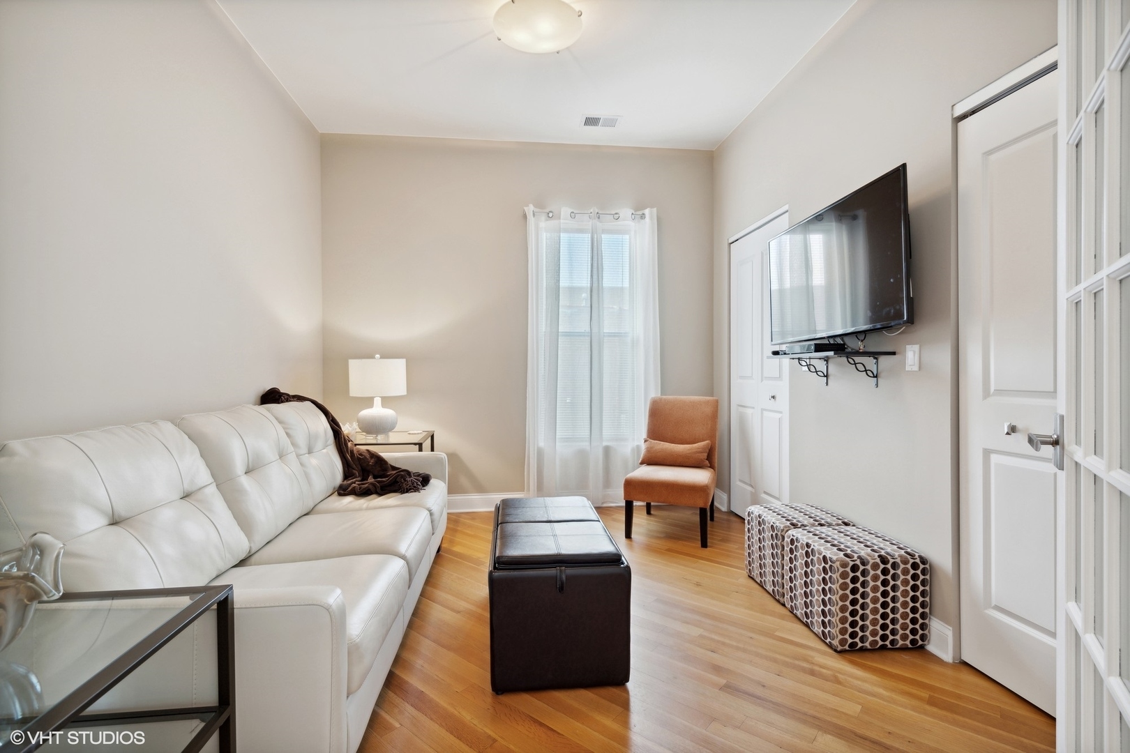 4918 S Indiana Avenue Unit: 4S