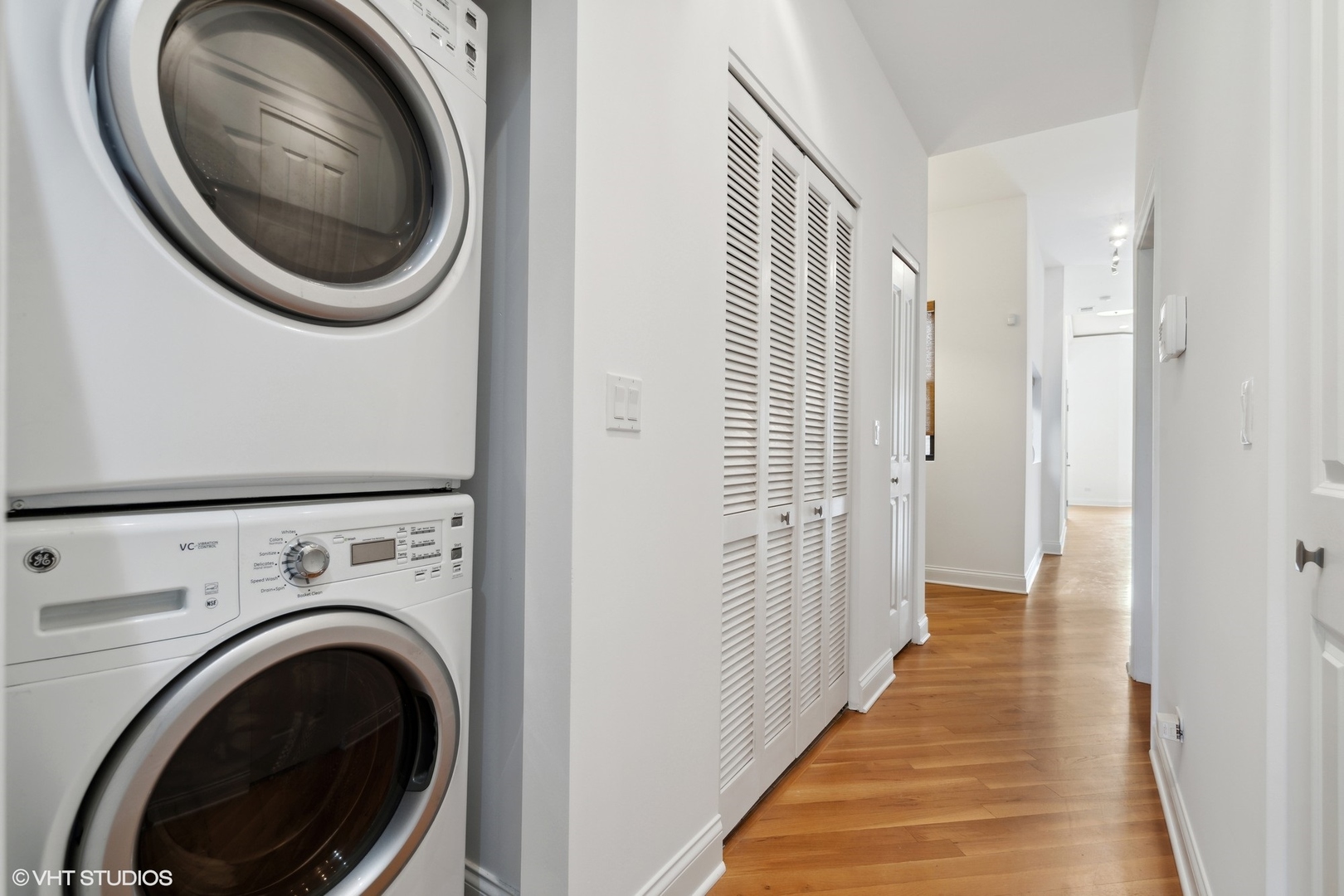4918 S Indiana Avenue Unit: 4S