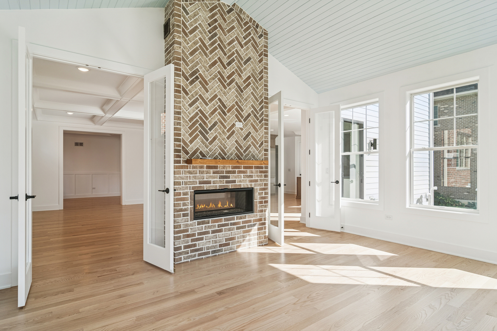 1244 N Chicago Avenue