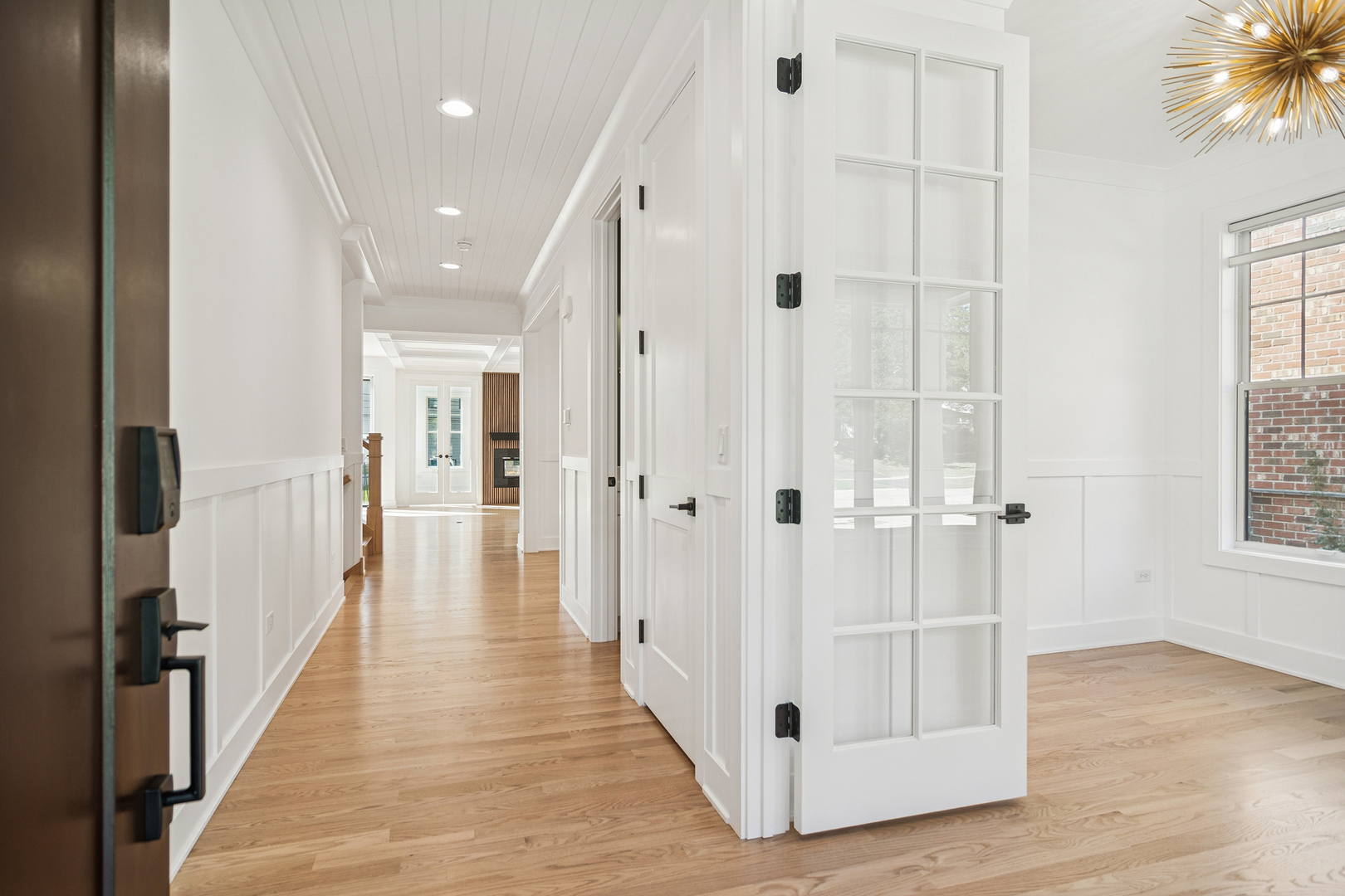 1244 N Chicago Avenue