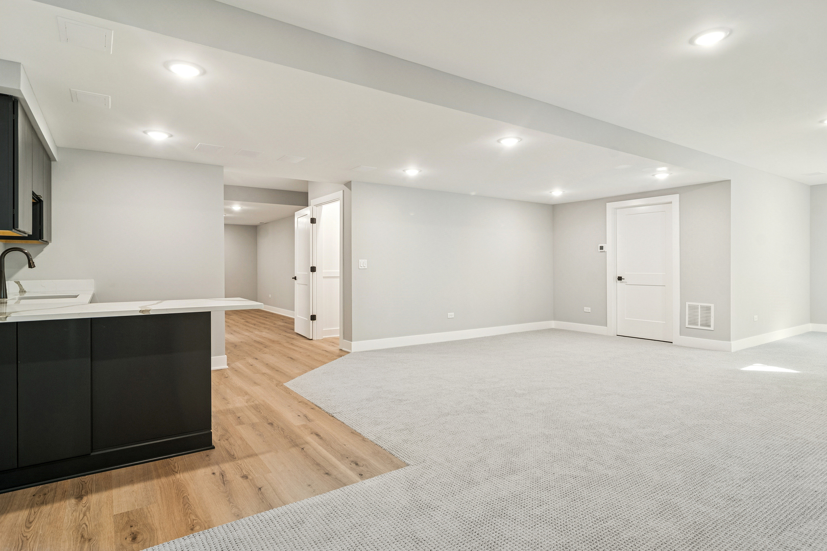 1244 N Chicago Avenue