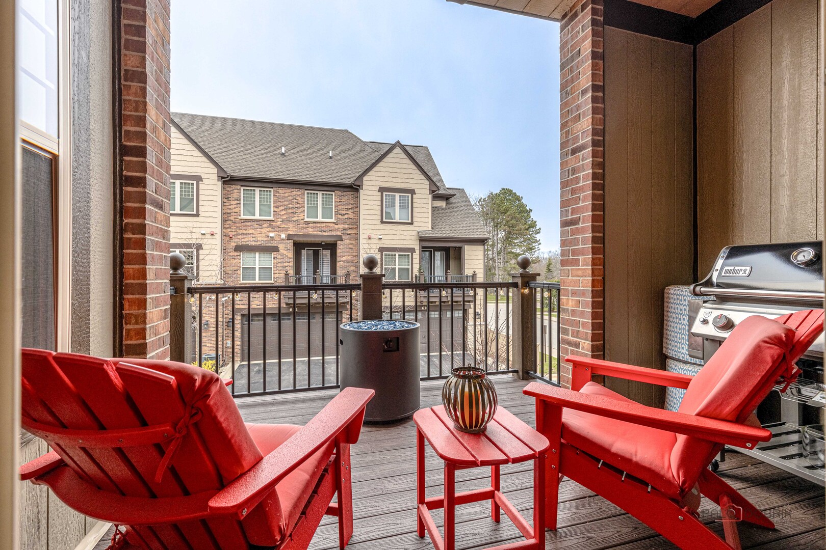 626 Parkside Court