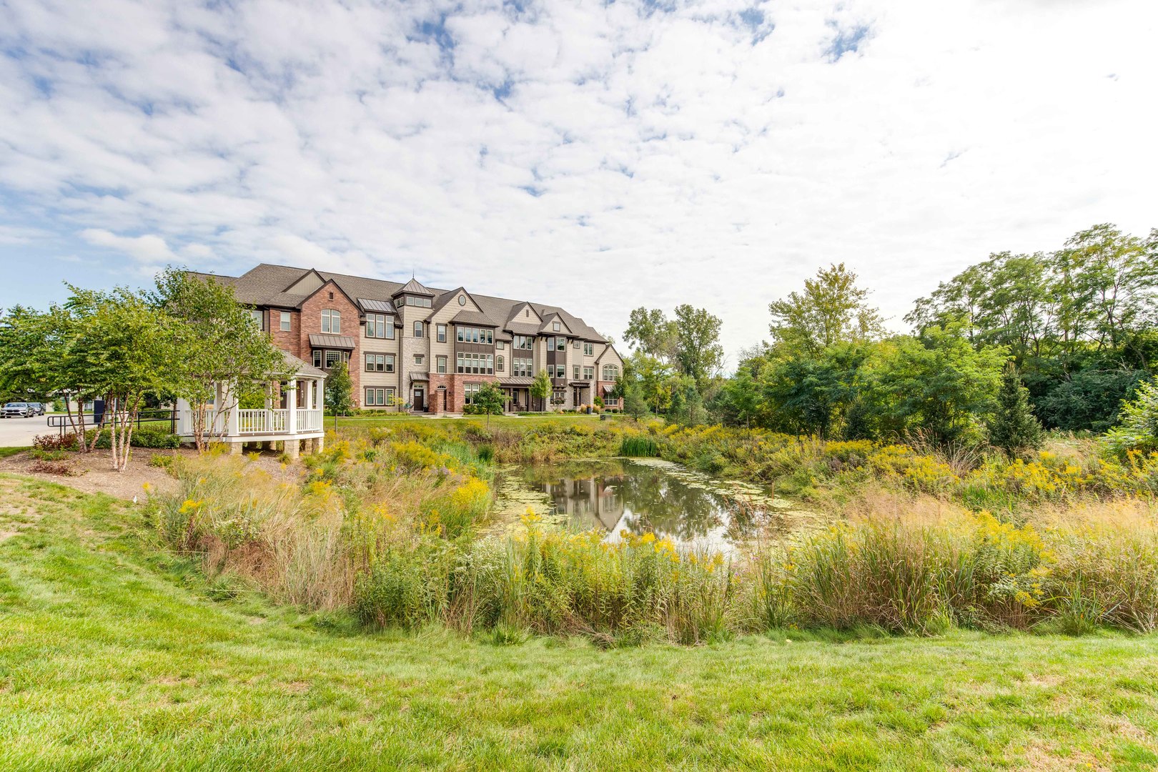626 Parkside Court