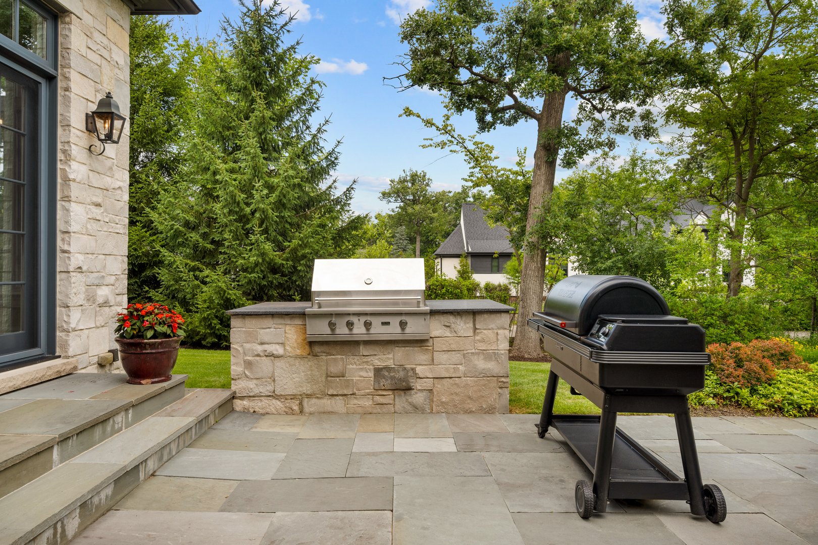 569 Briar Lane