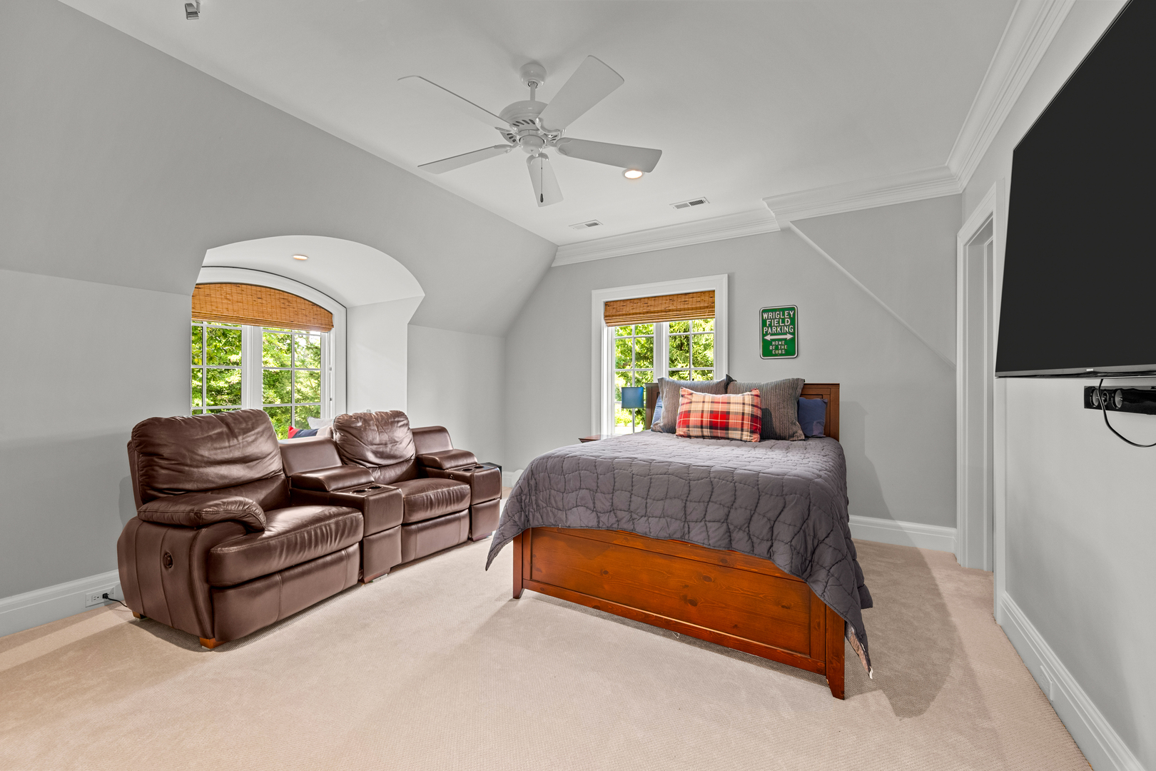 569 Briar Lane